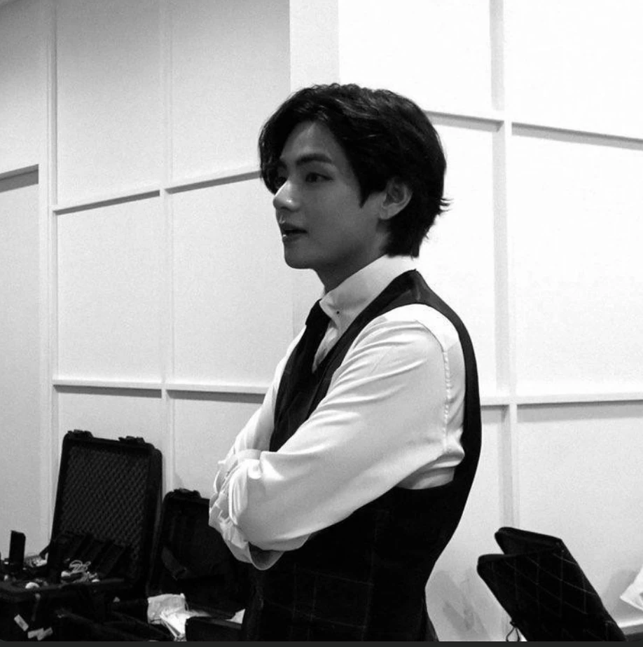Lawyer Taehyung  thumbnail