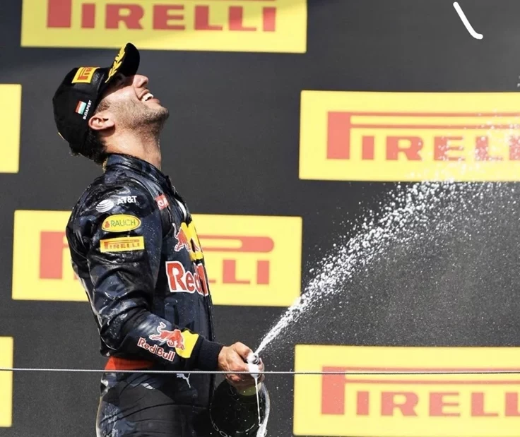 Daniel Ricciardo  thumbnail