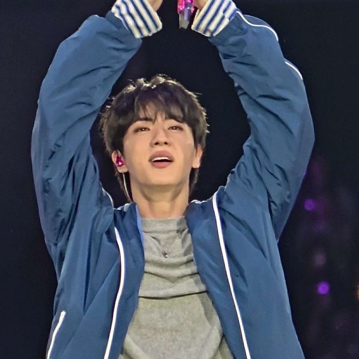Kim Seokjin (Jin) thumbnail