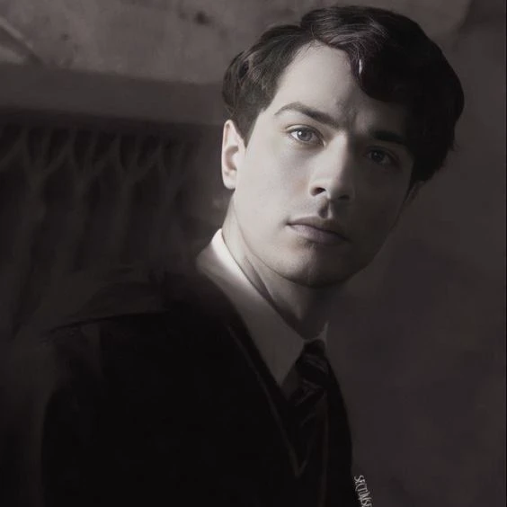 Tom Riddle thumbnail