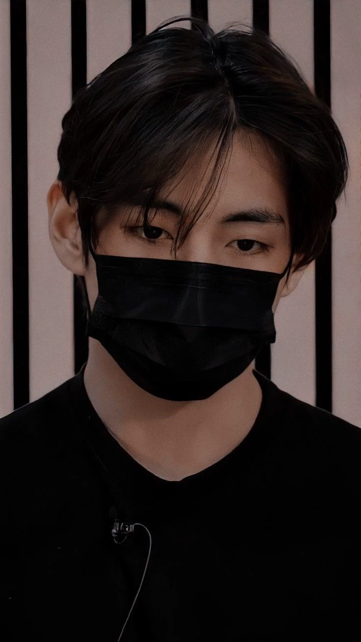 Kim taehyung (k pop idol) thumbnail