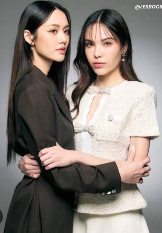 lookmhee and sonya thumbnail