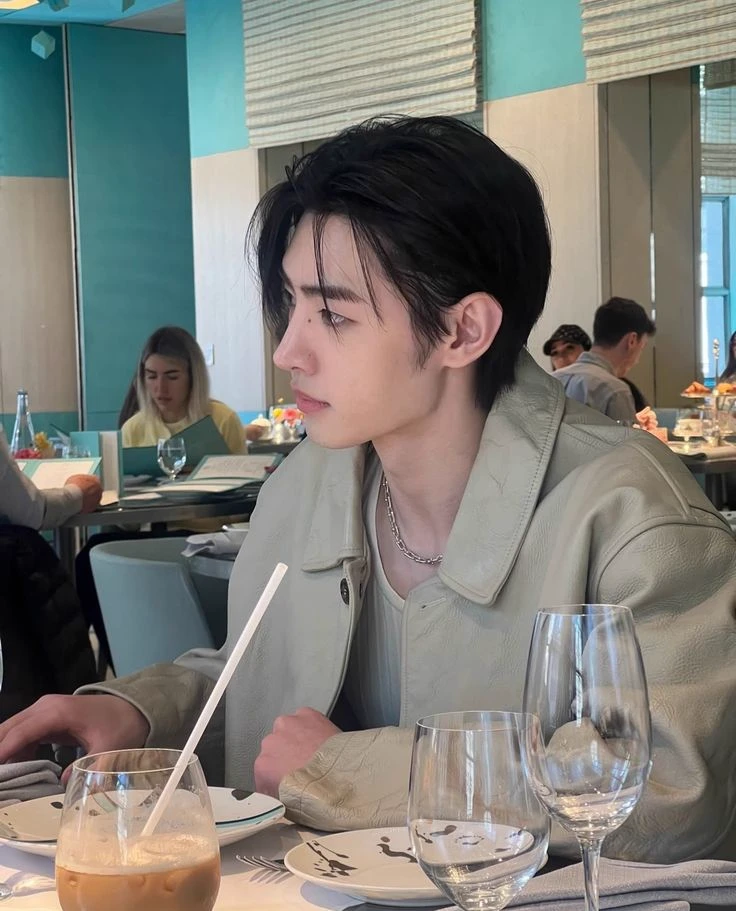 SUNGHOON thumbnail
