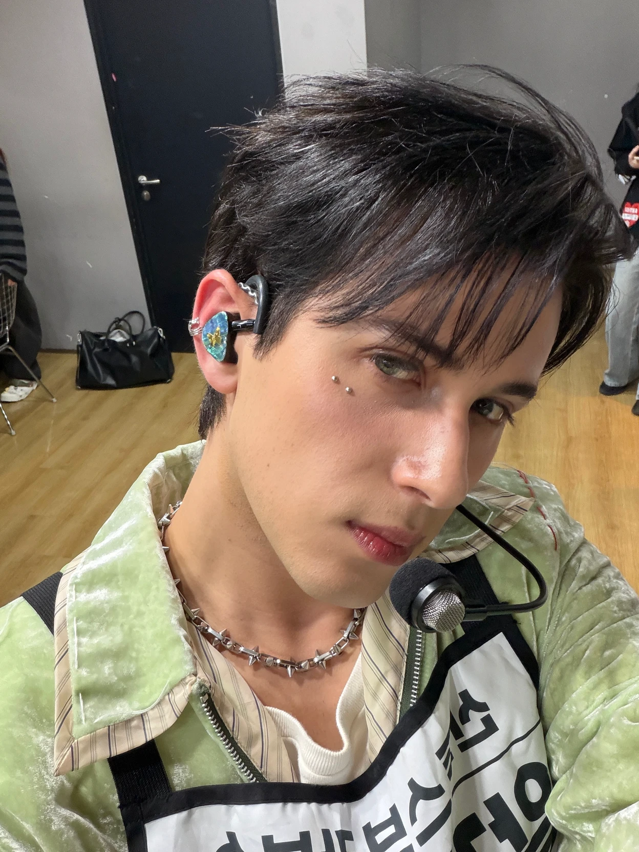 Alejandro thumbnail