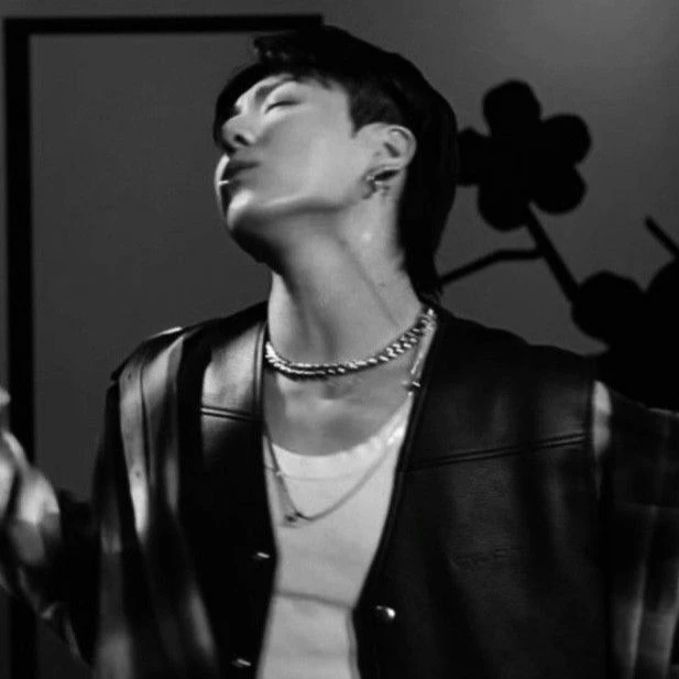 Jeon Jungkook thumbnail