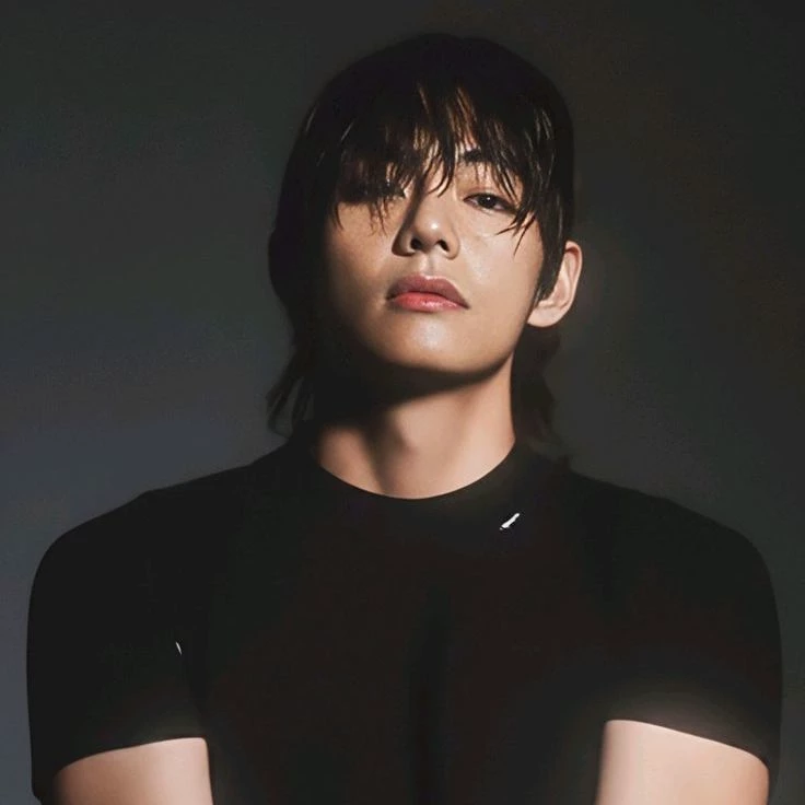 Kim Taehyung thumbnail