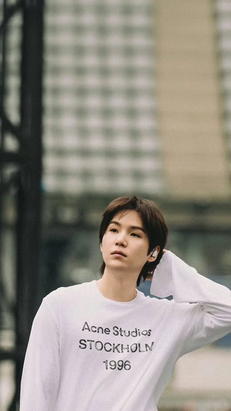 Min Yoongi thumbnail