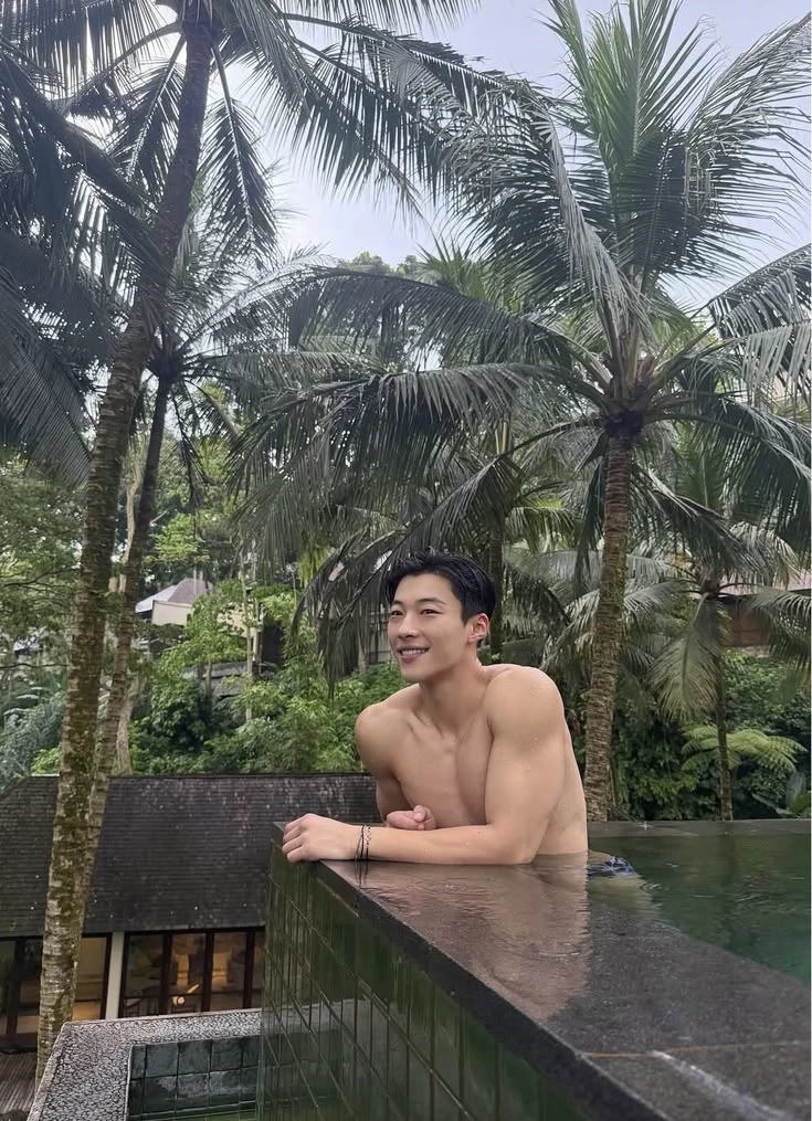 Woo Do-Hwan thumbnail