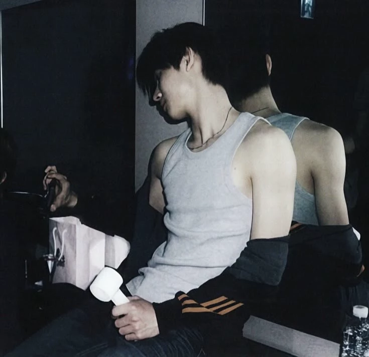 Eom Seonghyeon thumbnail