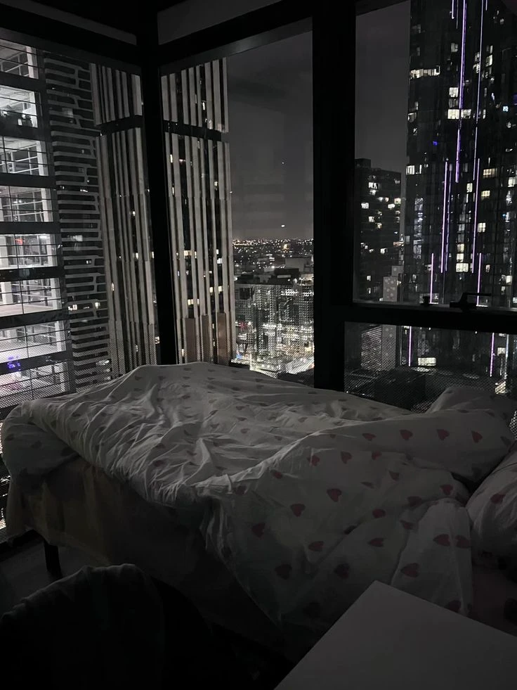 Luxury Room thumbnail