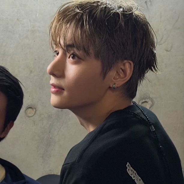 Taehyung thumbnail