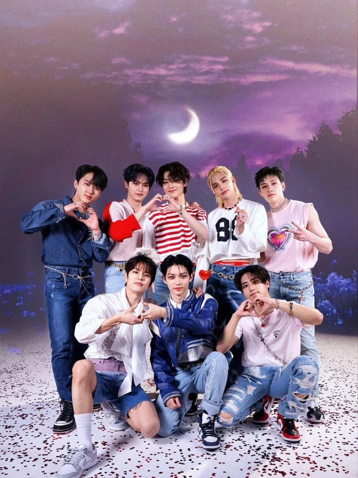 Stray kids thumbnail