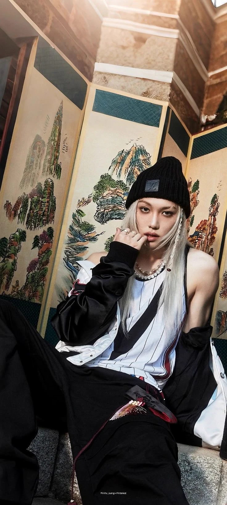Lee Felix Yongbok thumbnail