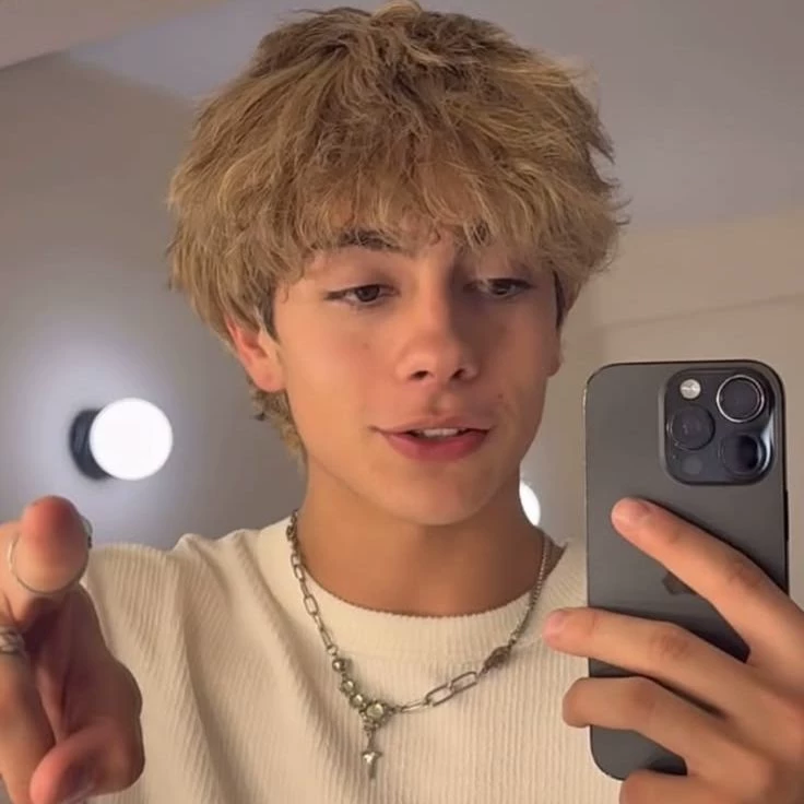LUKAS URKIJO thumbnail
