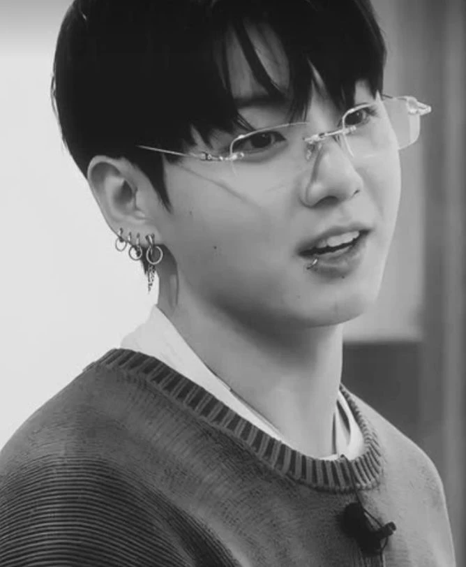 Jeon Jungkook  thumbnail