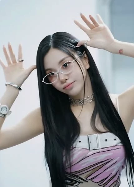 Chaeyoung thumbnail
