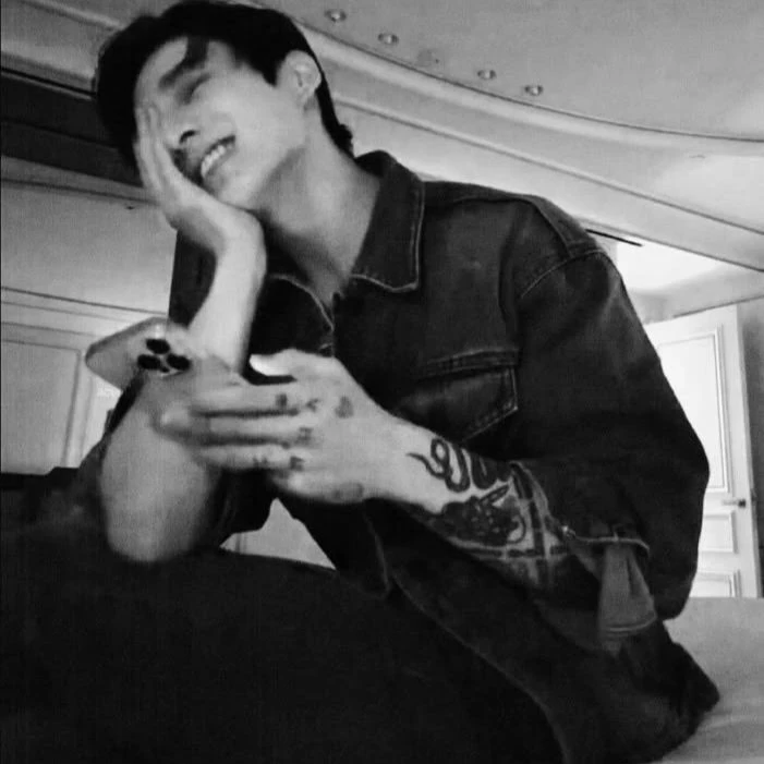 Jeon Jungkook:: thumbnail