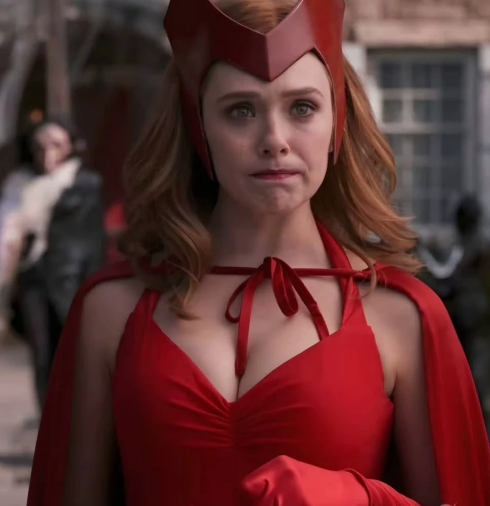 Elizabeth Olsen (Lizzie) thumbnail