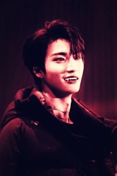 Park Seonghwa thumbnail