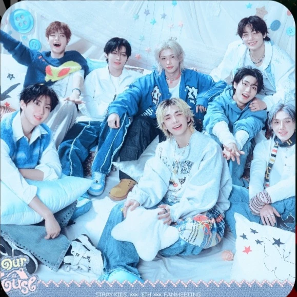 stray kids thumbnail
