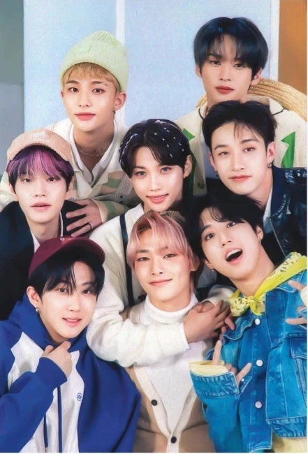 stray kids thumbnail
