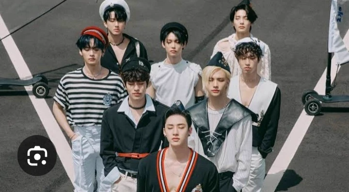 straykids thumbnail