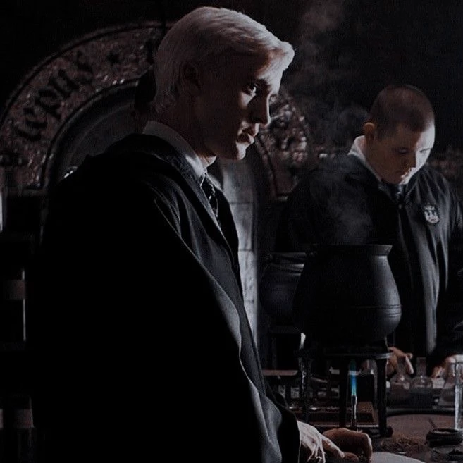 Draco Malfoy thumbnail