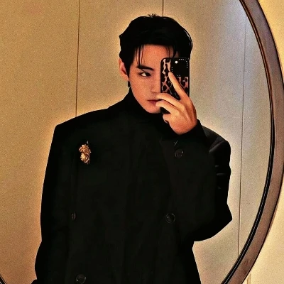 Kim Taehyung thumbnail
