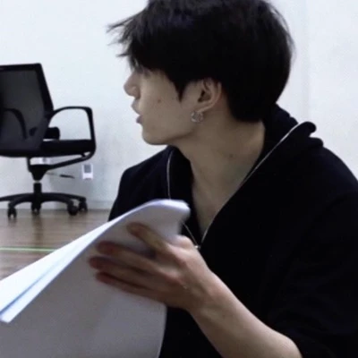Jeon Jungkook thumbnail