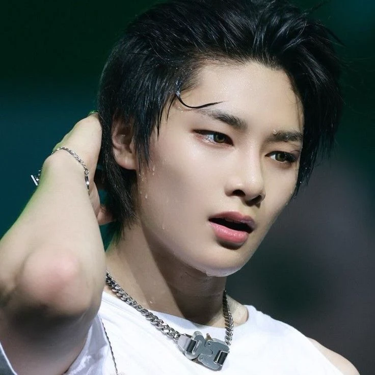 Yang Jeongin thumbnail