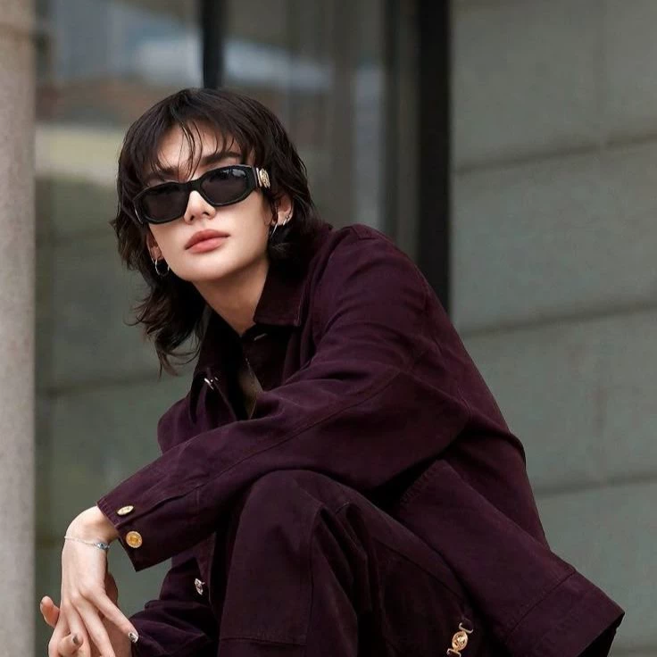 Hyunjin Hwang thumbnail