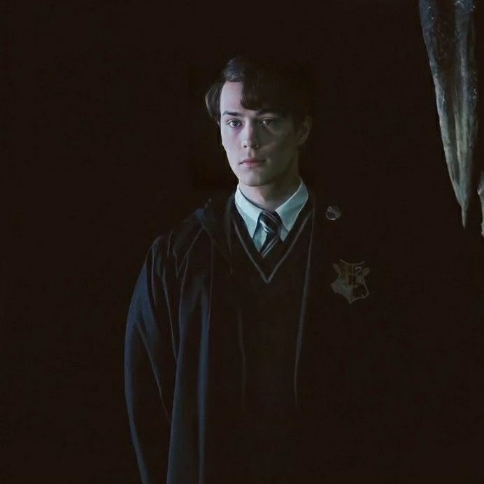 Tom Riddle thumbnail