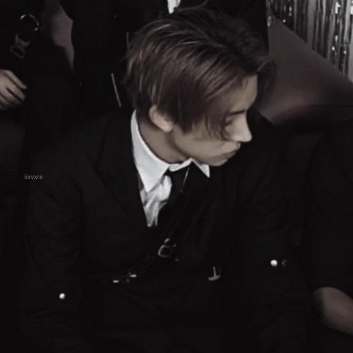 Lee Heeseung thumbnail