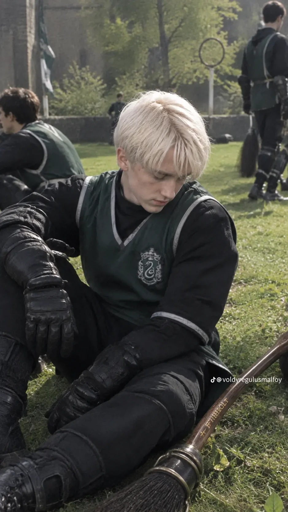 Draco M thumbnail
