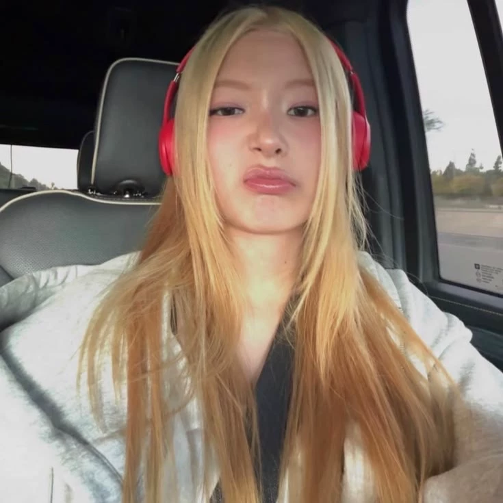 Jeung Yoonchae thumbnail