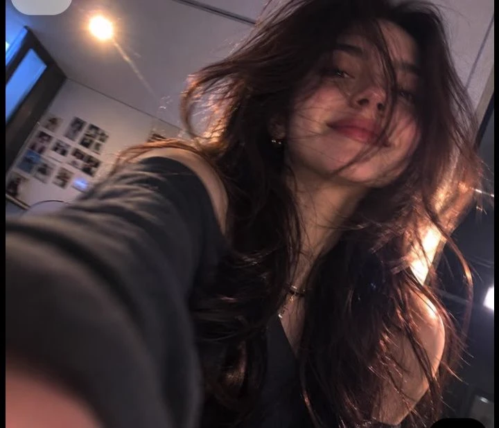 Tiffany - pick me girl thumbnail