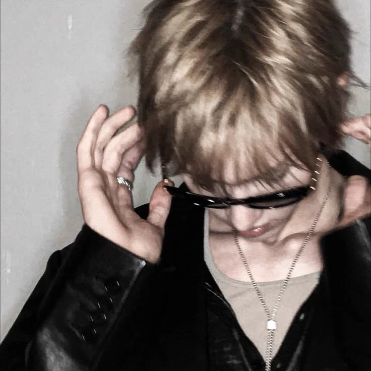 Martin thumbnail