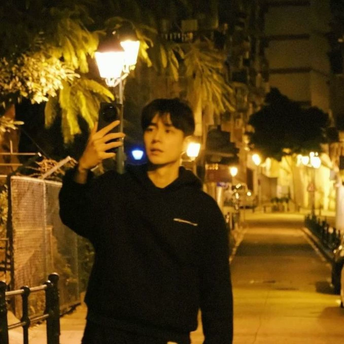 Hu Yitian thumbnail
