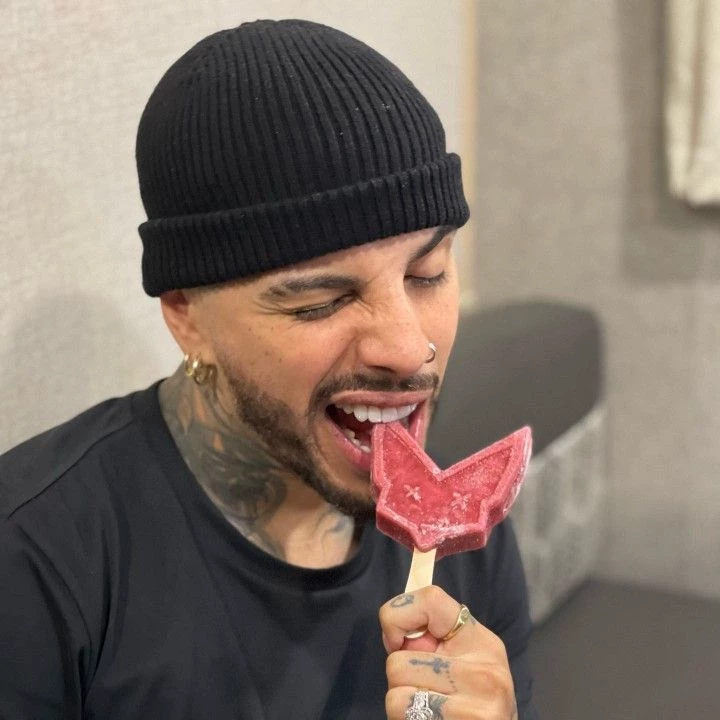Rauw Alejandro thumbnail