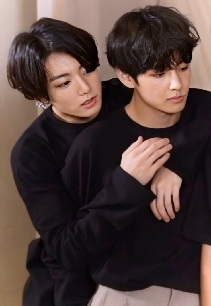 Jeon Jungkook y V thumbnail