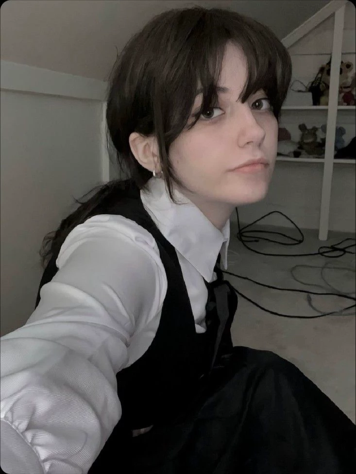 Evelyn thumbnail