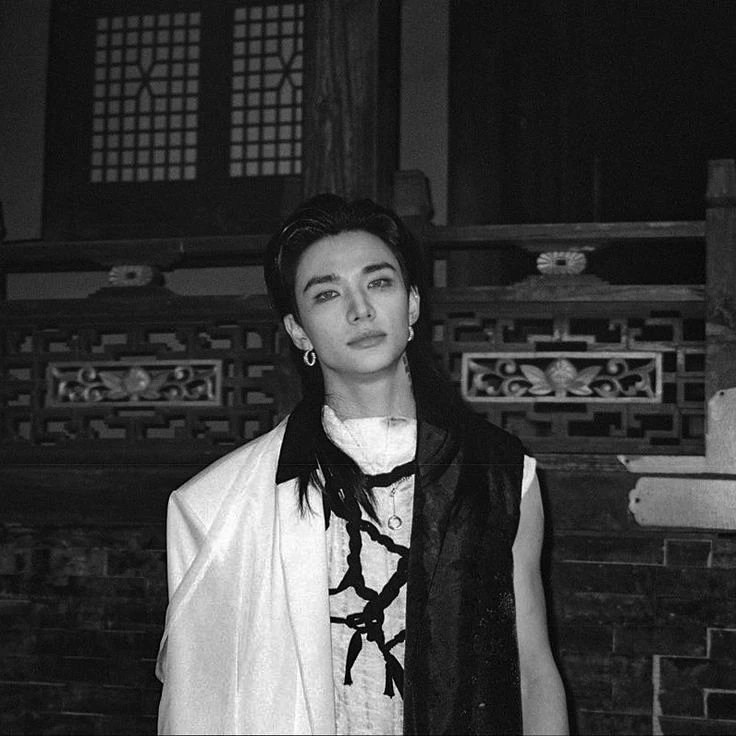 Hyunjin thumbnail