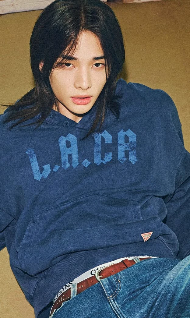 Hwang Hyunjin thumbnail