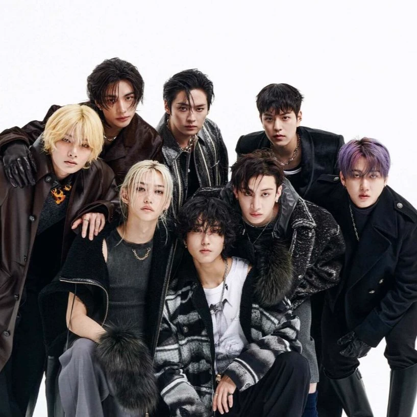 stray kids thumbnail