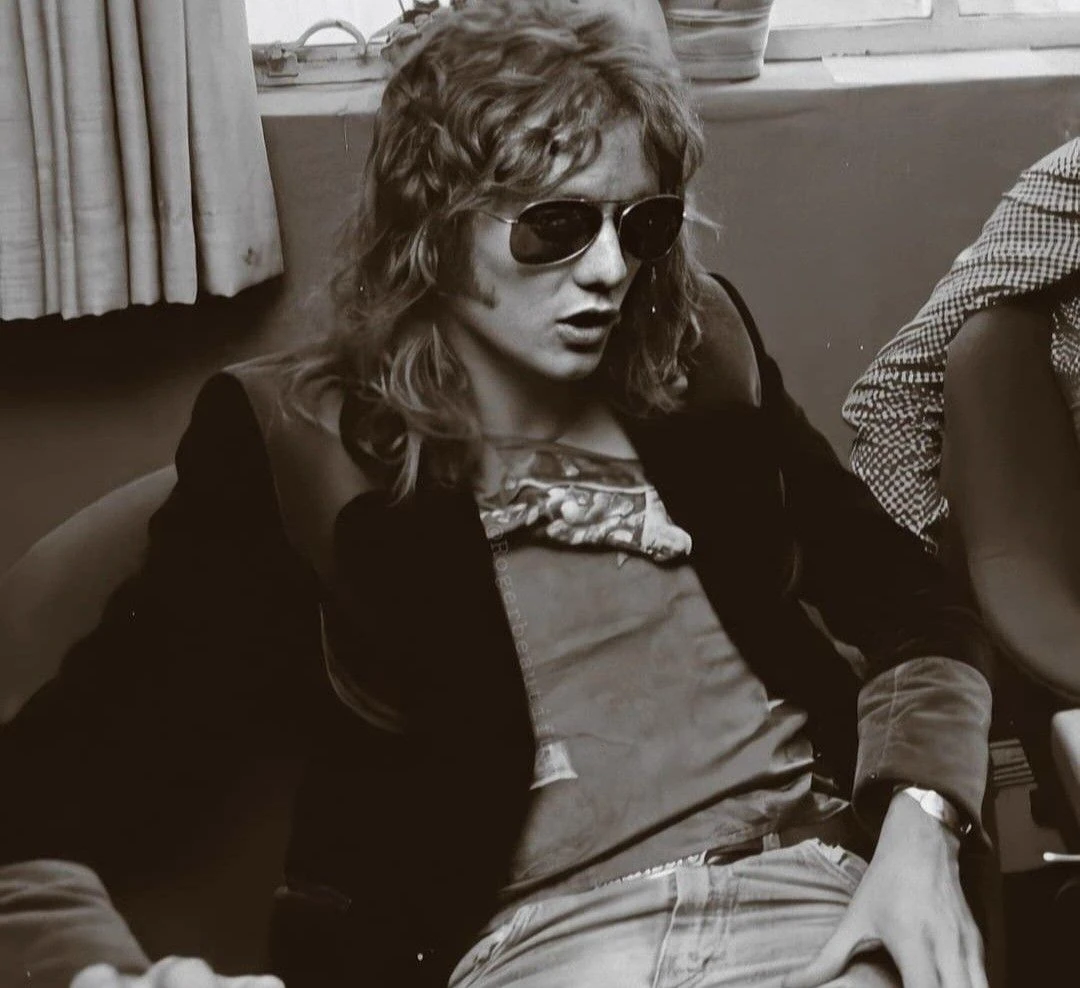 ROGER TAYLOR thumbnail