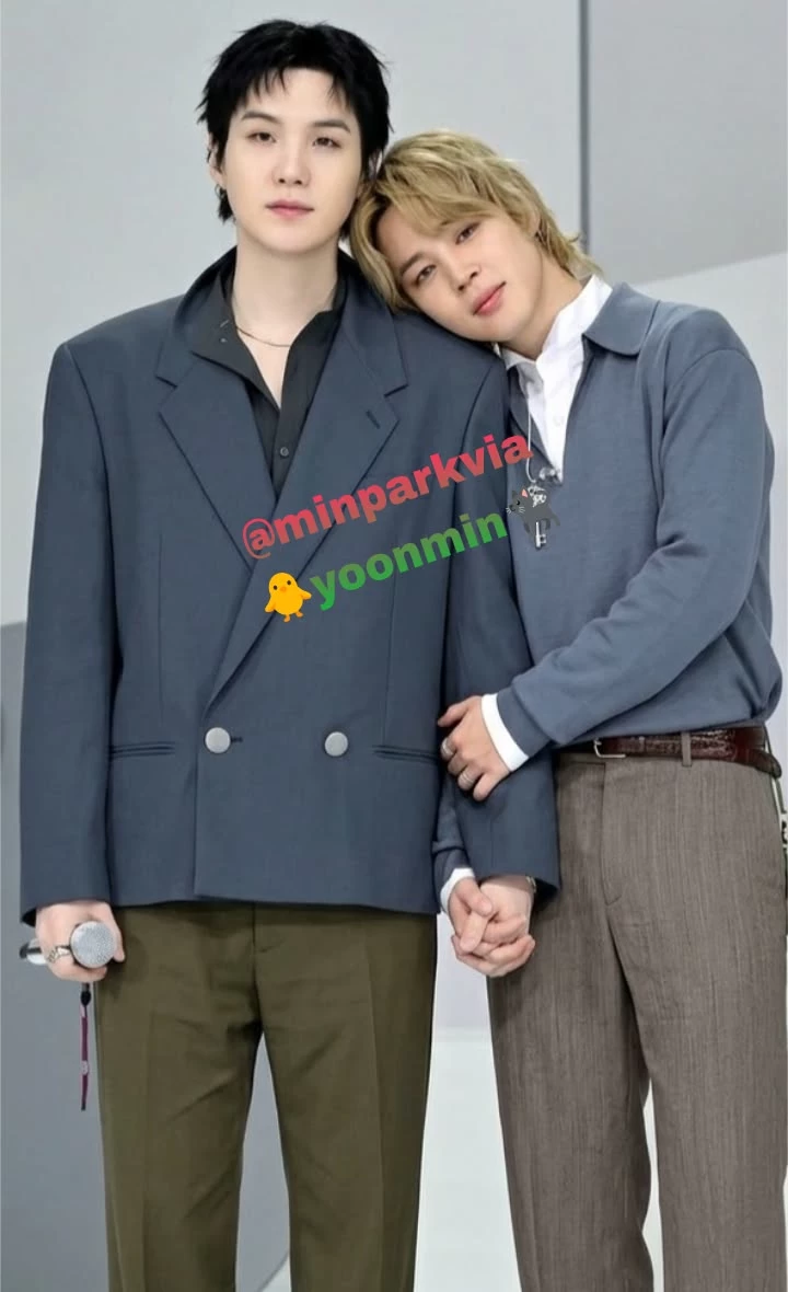 Vampiros. (Yoonmin) thumbnail