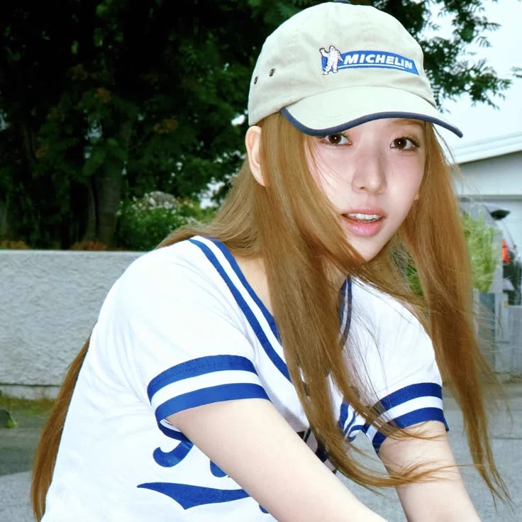 Elena thumbnail