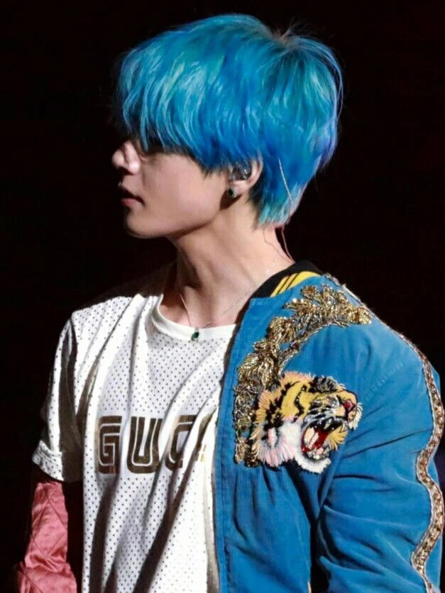 Kim Taehyung thumbnail