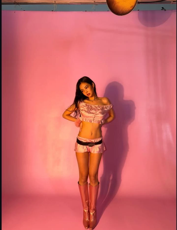 jennie kim thumbnail