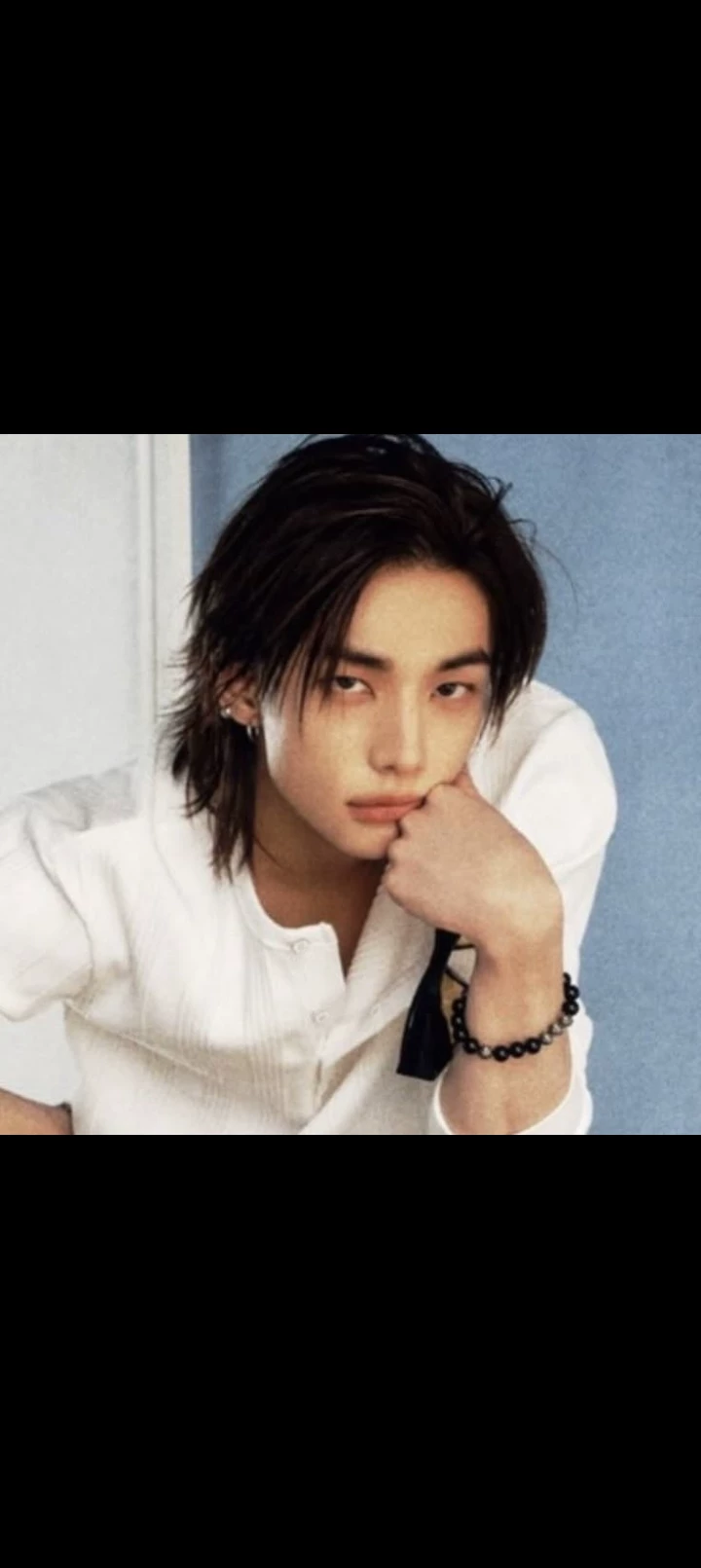 Hwang Hyunjin thumbnail